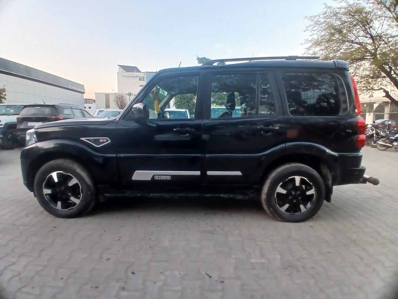 Used 2022 Mahindra Scorpio Classic Used 2022 Mahindra Scorpio Classic