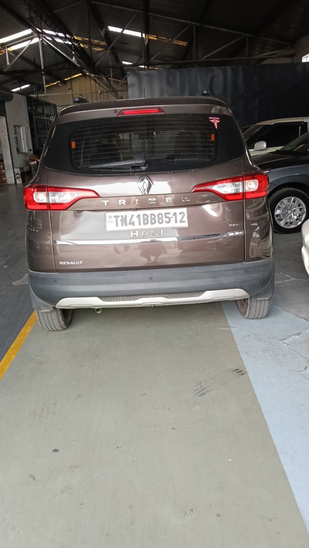 Used 2023 Renault Triber Used 2023 Renault Triber