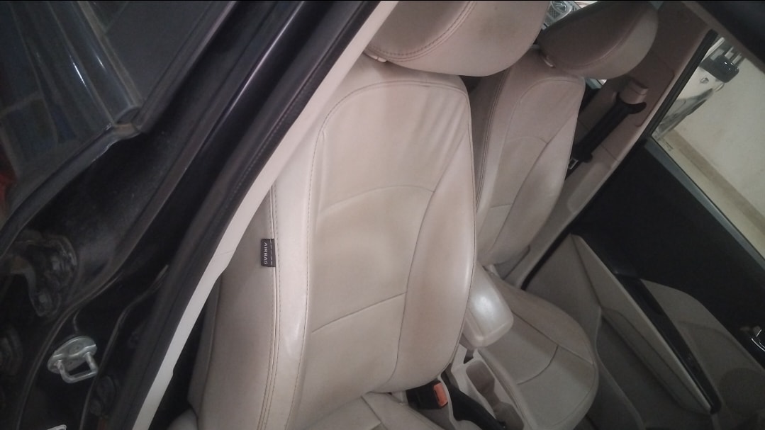 Used 2019 Mahindra XUV300 Used 2019 Mahindra XUV300