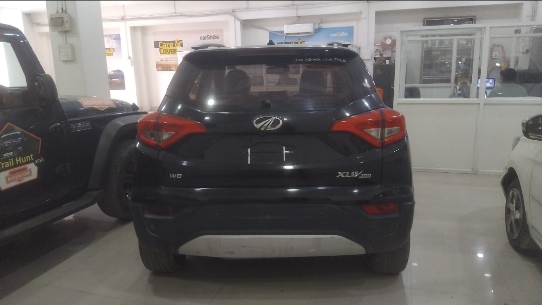 Used 2019 Mahindra XUV300 Used 2019 Mahindra XUV300
