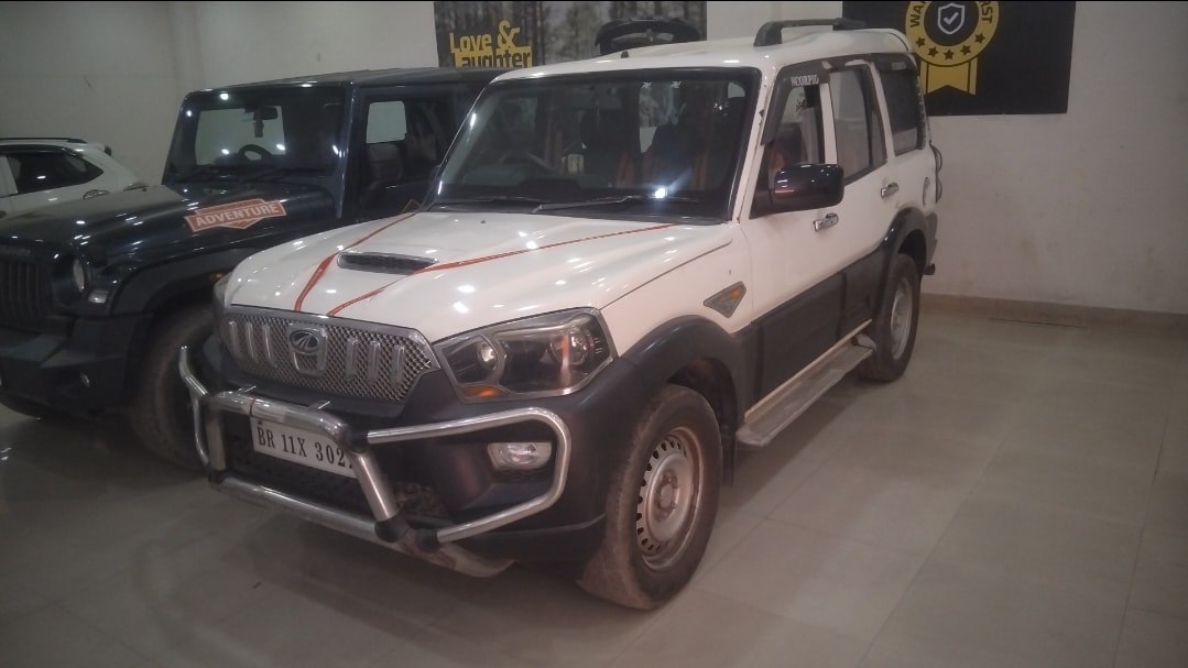 Used 2015 Mahindra Scorpio Used 2015 Mahindra Scorpio