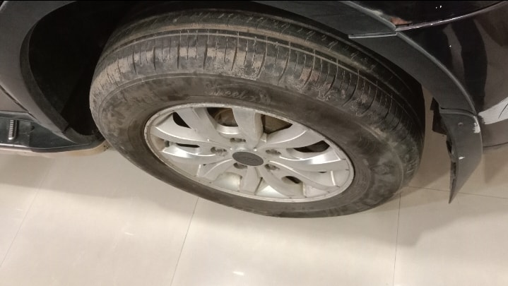 Used 2018 Mahindra XUV500 Used 2018 Mahindra XUV500
