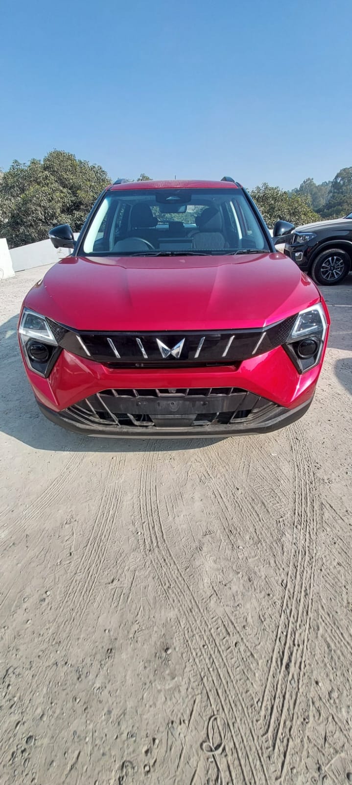 Used 2024 Mahindra XUV 3XO Used 2024 Mahindra XUV 3XO
