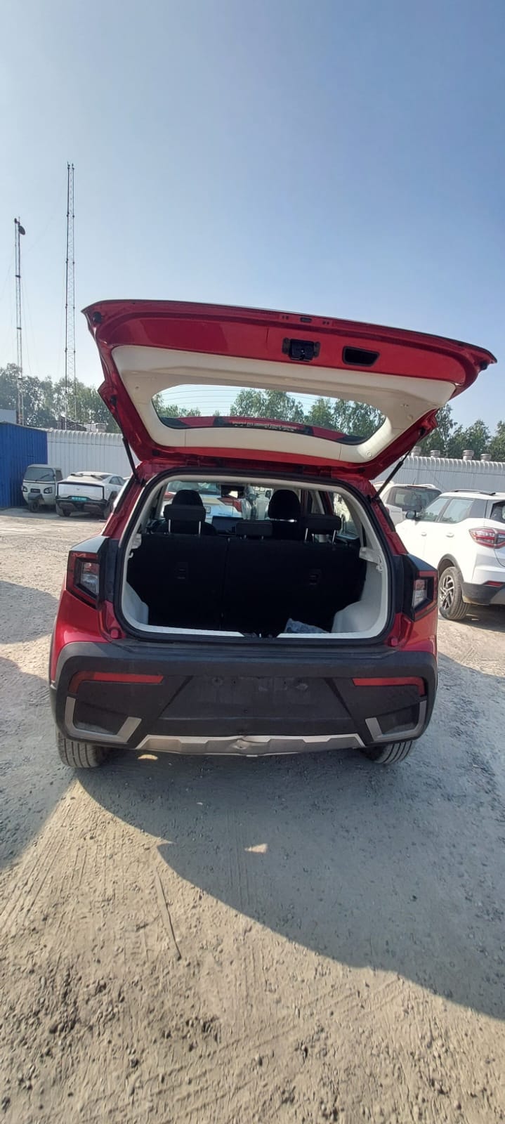 Used 2024 Mahindra XUV 3XO Used 2024 Mahindra XUV 3XO