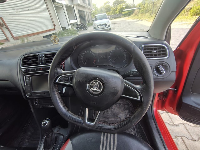 View Skoda Rapid Image 15 Used Skoda Rapid Image 15