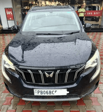 Used 2022 Mahindra XUV700 Used 2022 Mahindra XUV700
