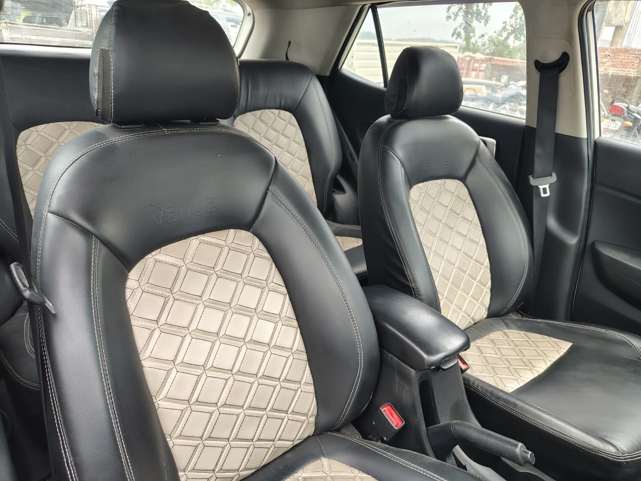 Used 2019 Hyundai Venue Used 2019 Hyundai Venue