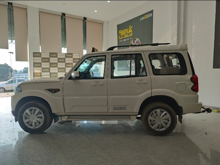 Used 2015 Mahindra Scorpio Used 2015 Mahindra Scorpio