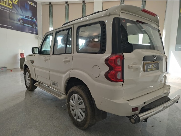Used 2015 Mahindra Scorpio Used 2015 Mahindra Scorpio
