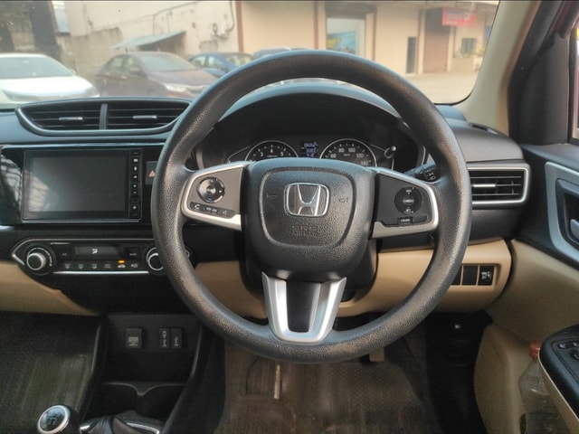 View Honda Amaze Image 15 Used Honda Amaze Image 15