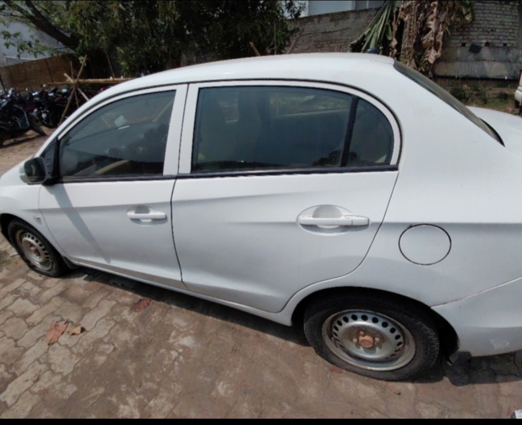 Used 2015 Honda Amaze Used 2015 Honda Amaze