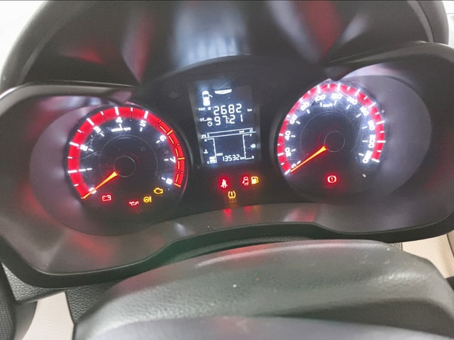 View Mahindra XUV300 Image 13 Used Mahindra XUV300 Image 13