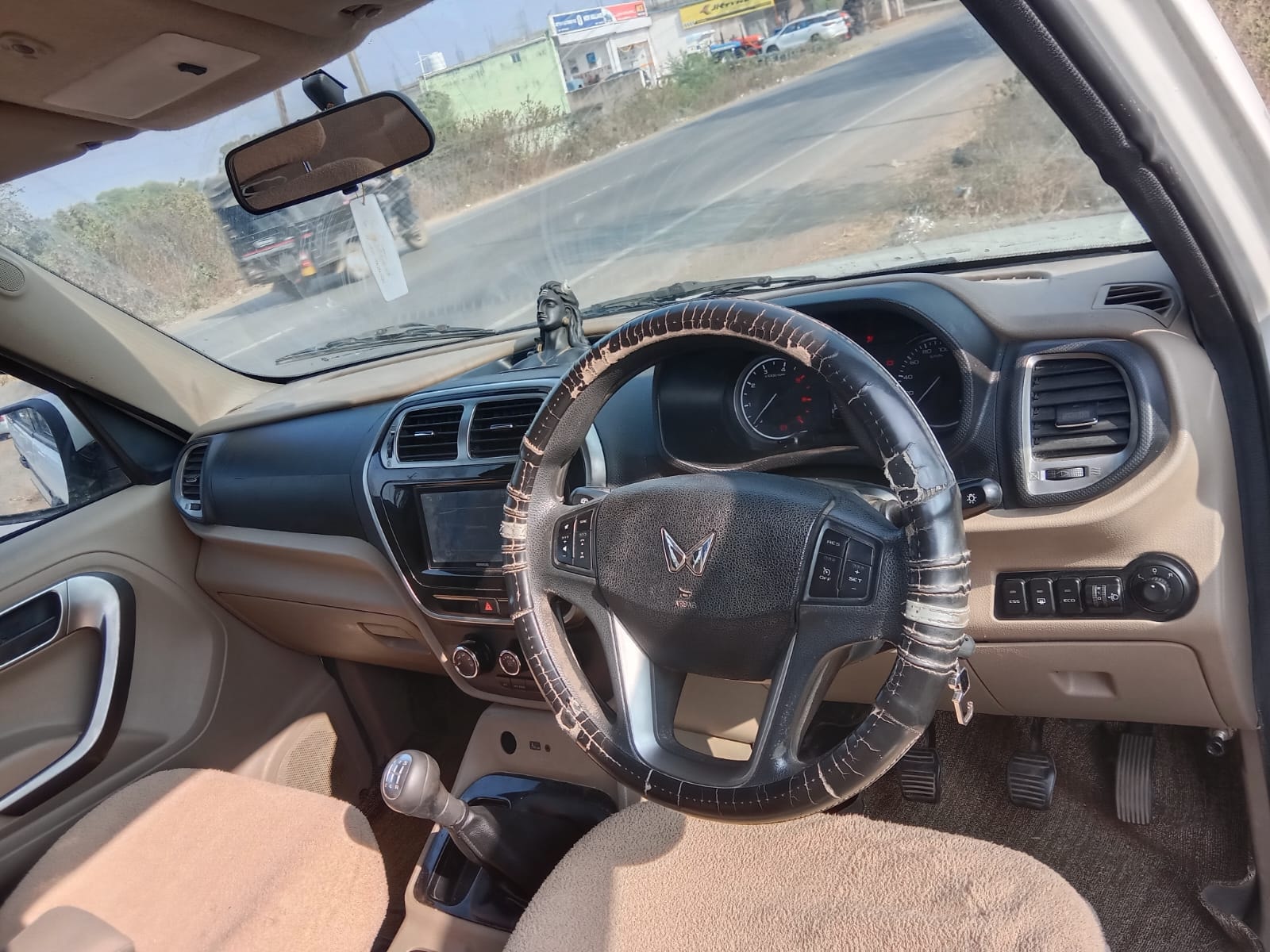 Used 2022 Mahindra Bolero Neo Used 2022 Mahindra Bolero Neo