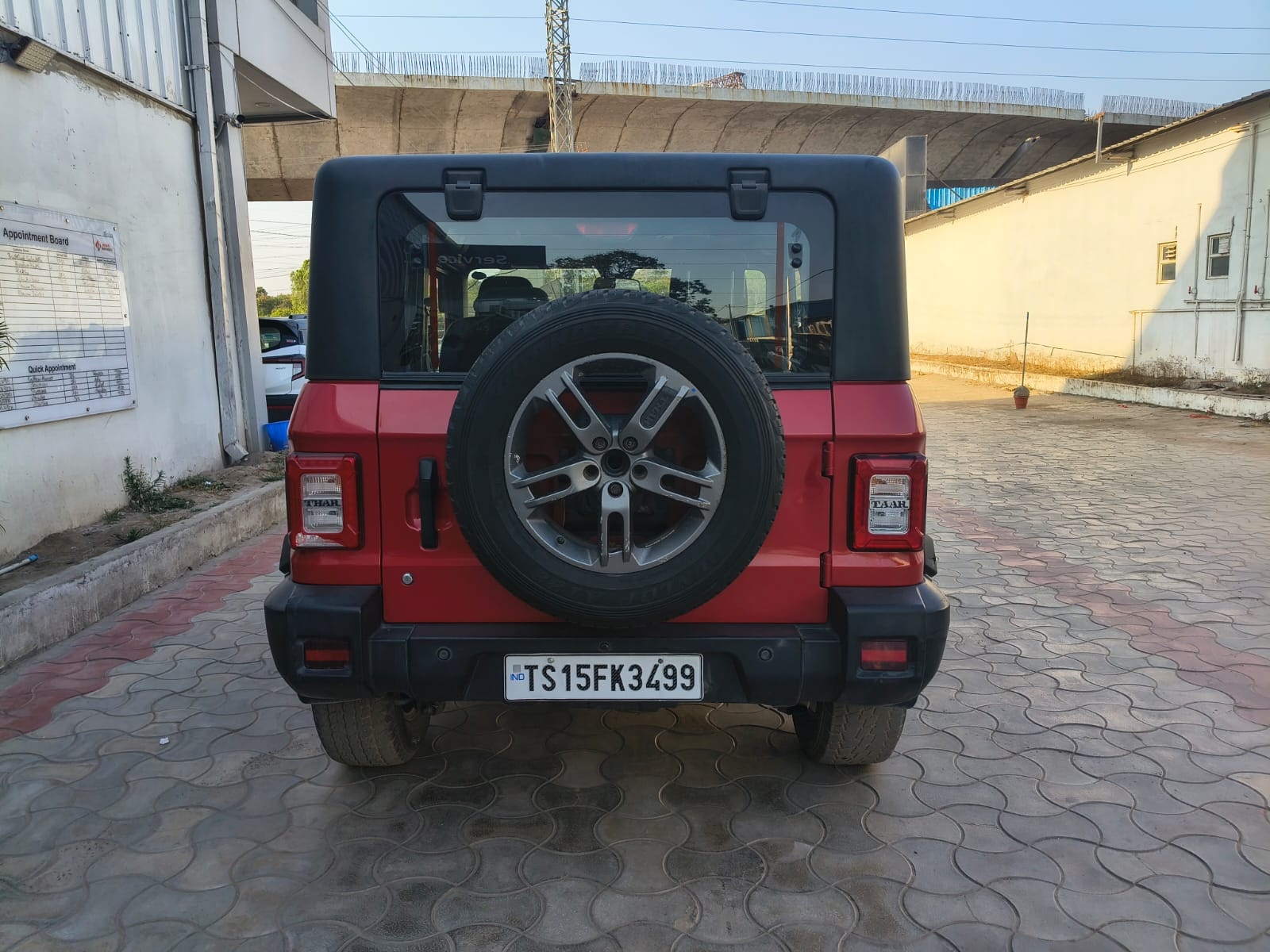 Used 2022 Mahindra Thar Used 2022 Mahindra Thar