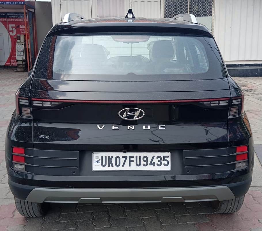Used 2024 Hyundai Venue Used 2024 Hyundai Venue