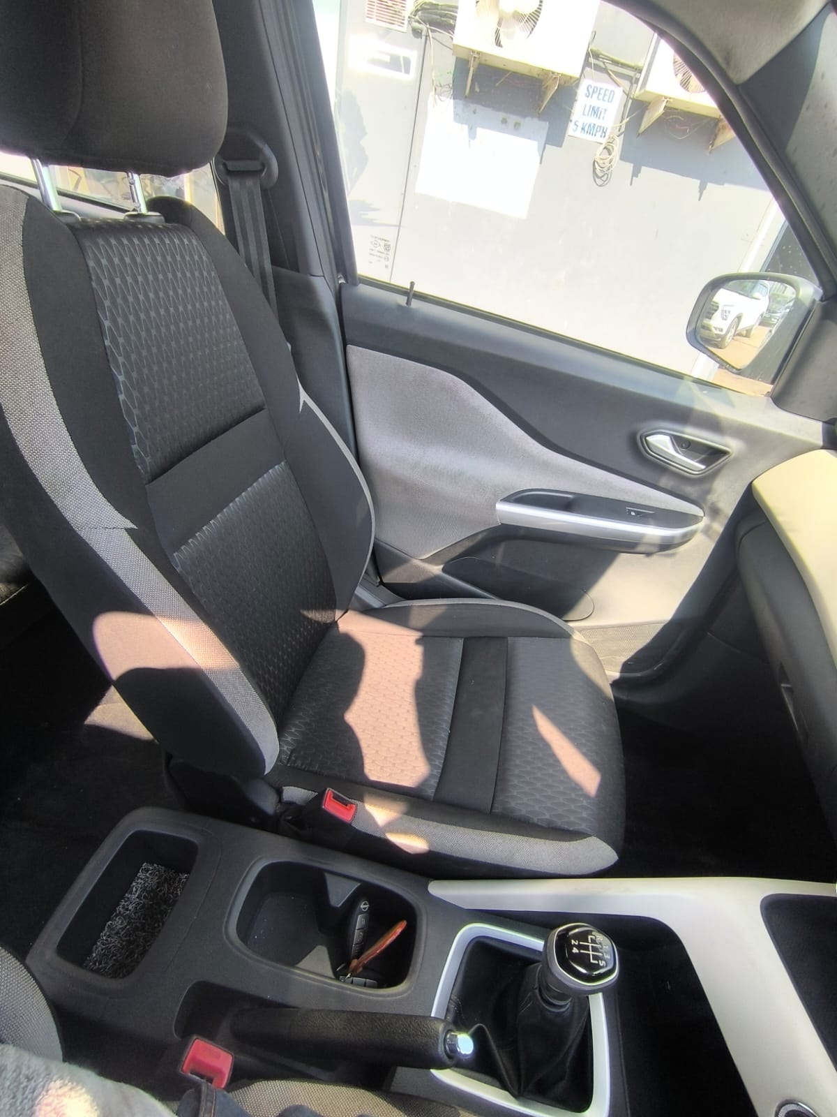 Used 2023 Nissan Magnite Used 2023 Nissan Magnite