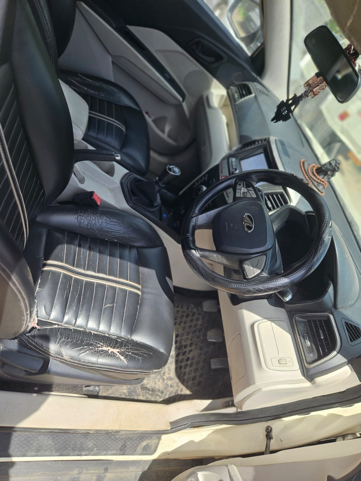 Used 2019 Mahindra XUV300 Used 2019 Mahindra XUV300