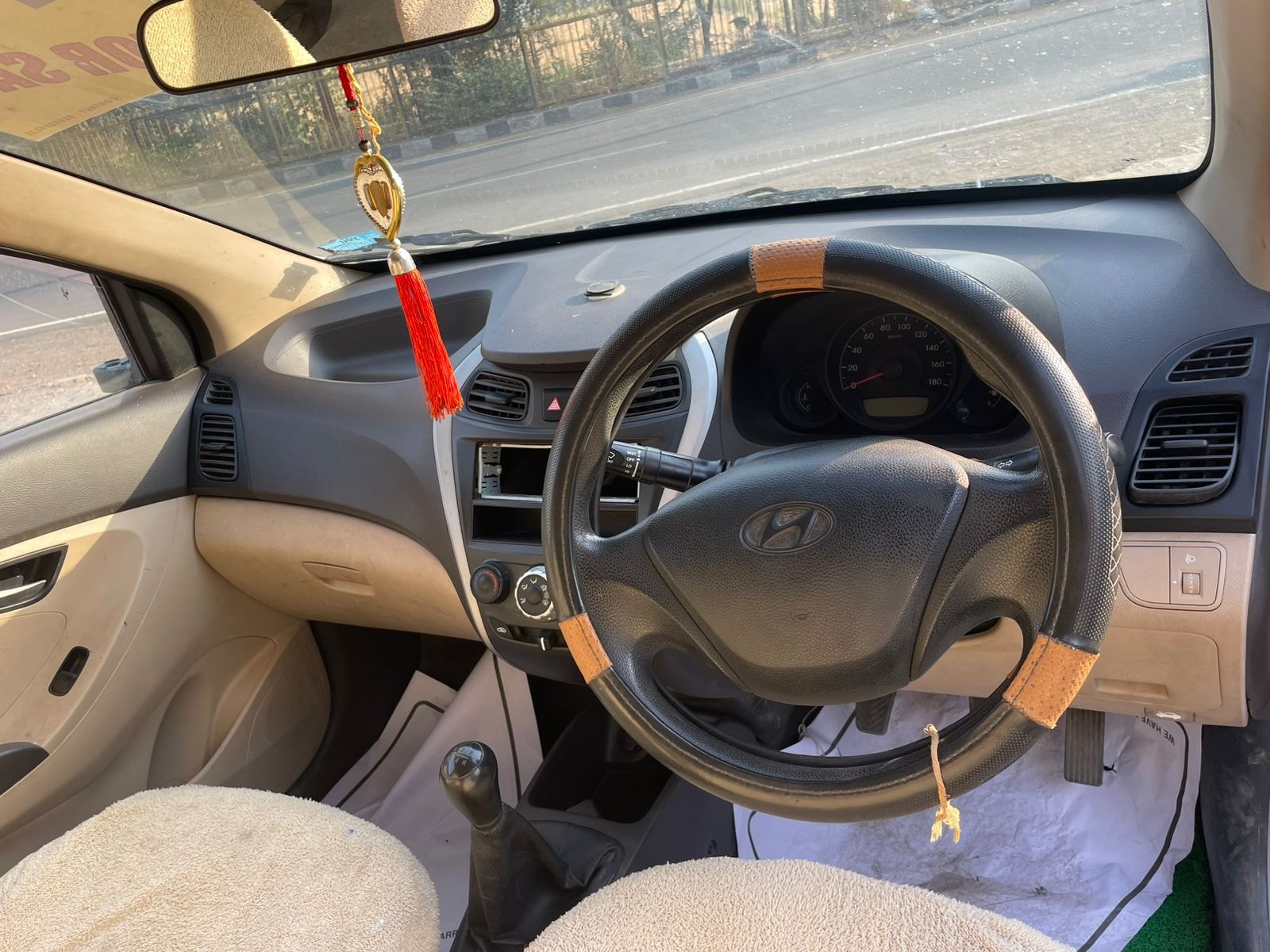 Used 2017 Hyundai EON Used 2017 Hyundai EON