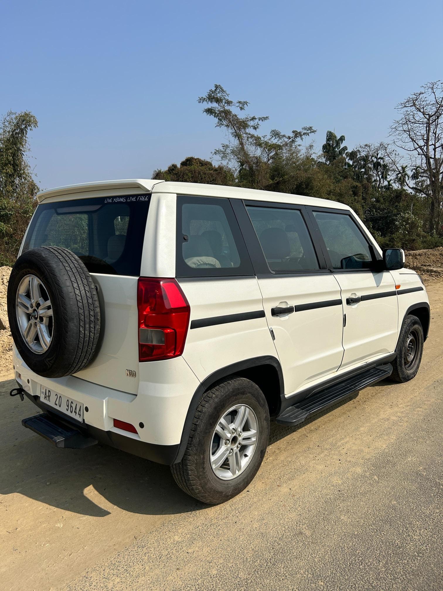 Used 2021 Mahindra Bolero Neo Used 2021 Mahindra Bolero Neo