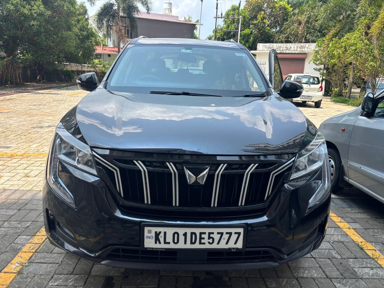 Used 2024 Mahindra XUV700 Used 2024 Mahindra XUV700