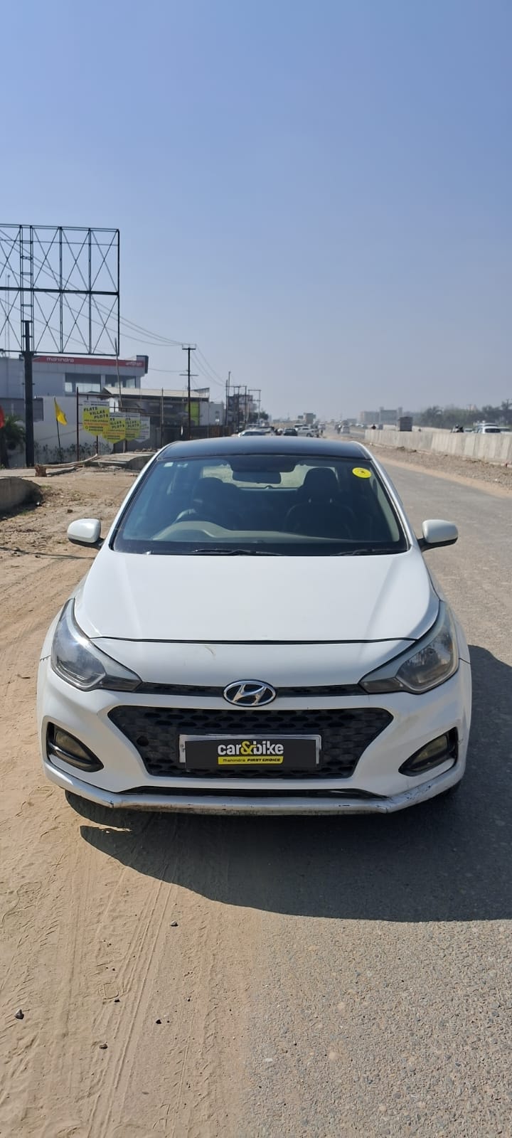 i20 Active image 2 i20 Active image 2