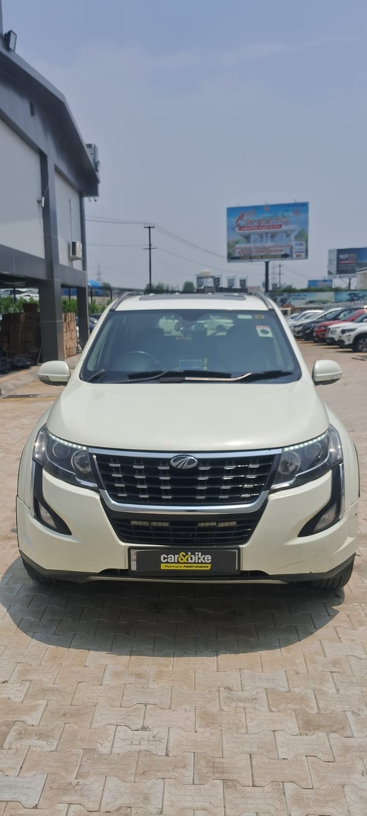 Used 2019 Mahindra XUV500 Used 2019 Mahindra XUV500
