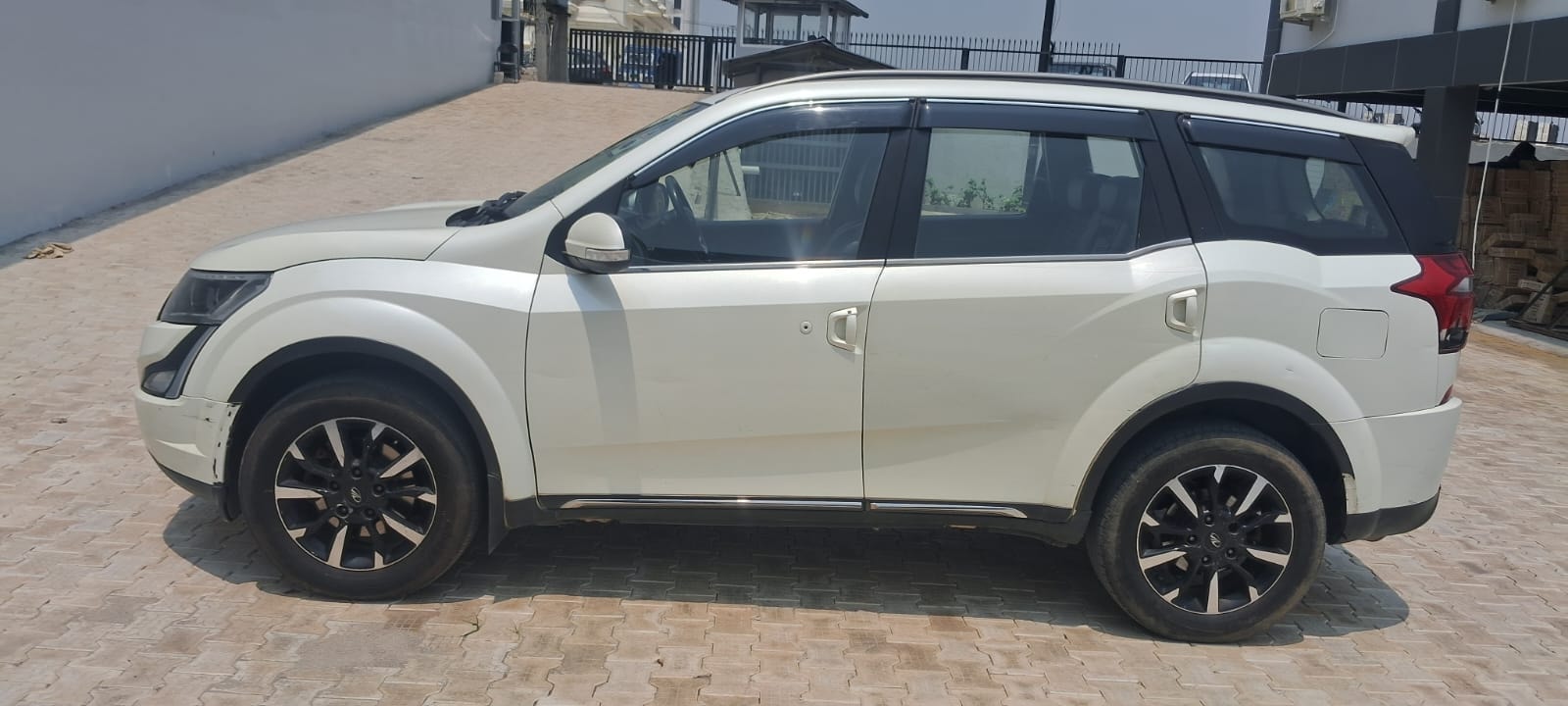 Used 2019 Mahindra XUV500 Used 2019 Mahindra XUV500