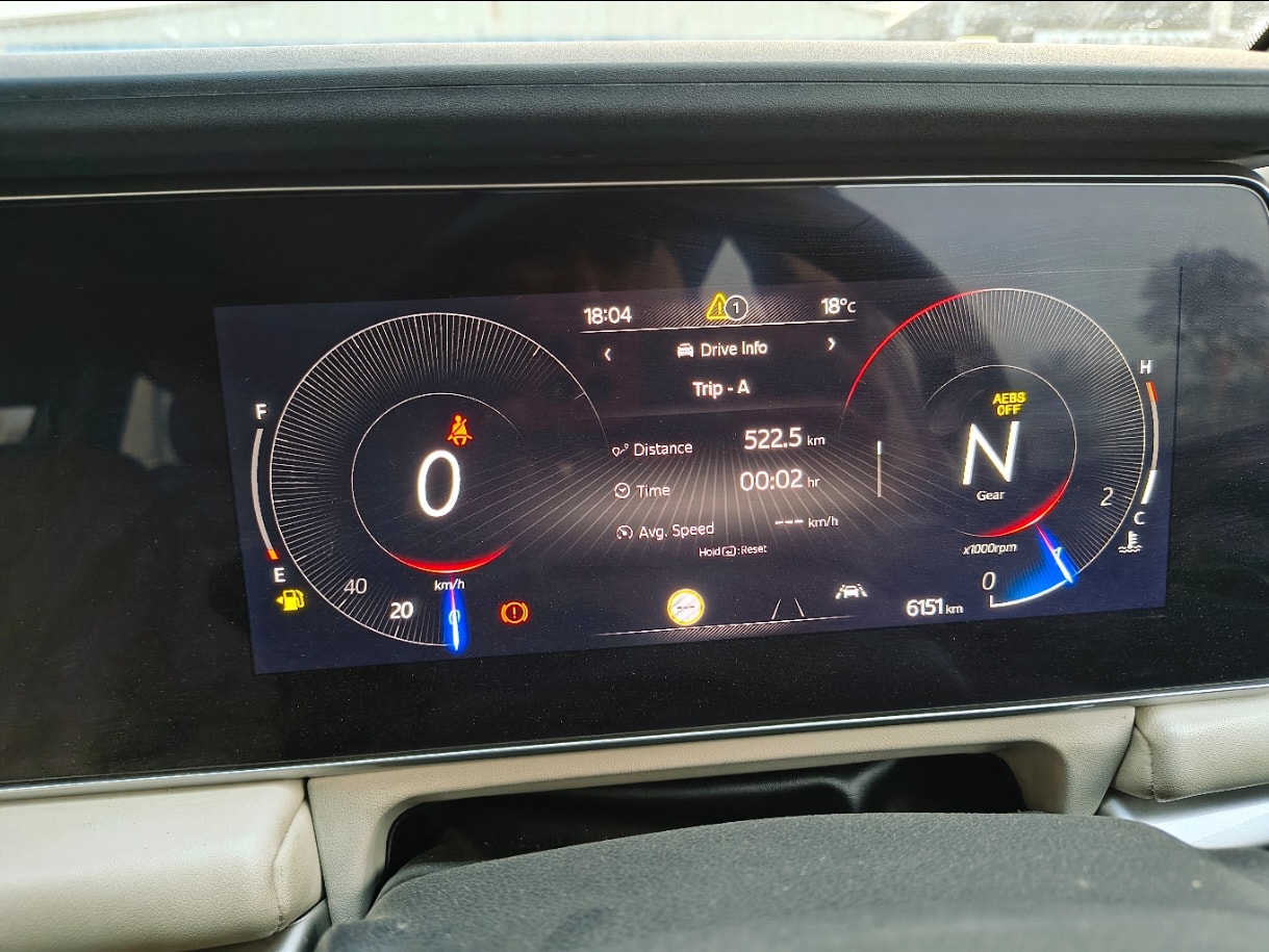 Used 2023 Mahindra XUV700 Used 2023 Mahindra XUV700