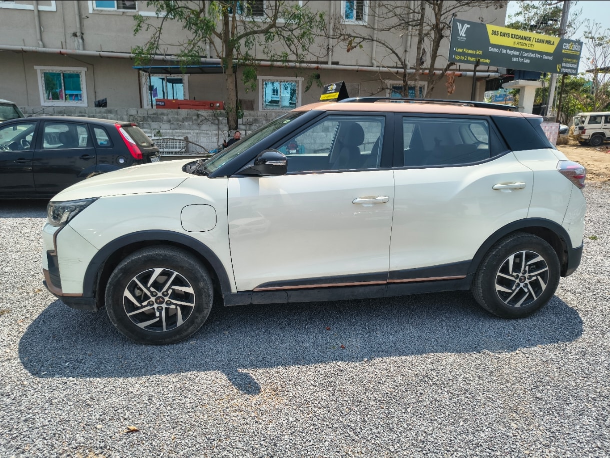 Used 2023 Mahindra XUV400 Used 2023 Mahindra XUV400