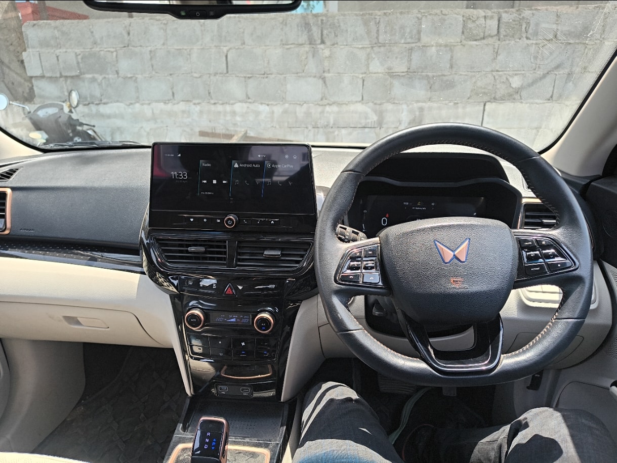 Used 2024 Mahindra XUV400 Used 2024 Mahindra XUV400