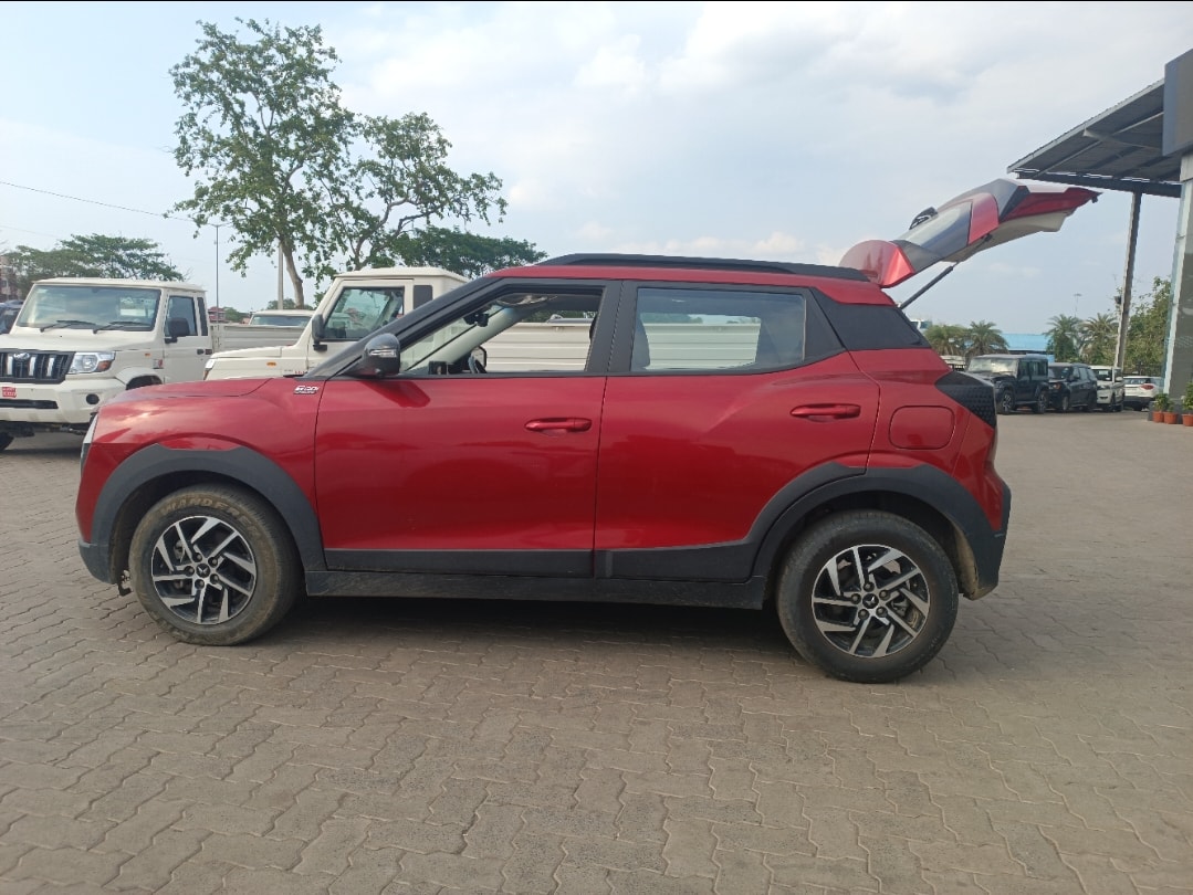 Used 2024 Mahindra XUV 3XO Used 2024 Mahindra XUV 3XO