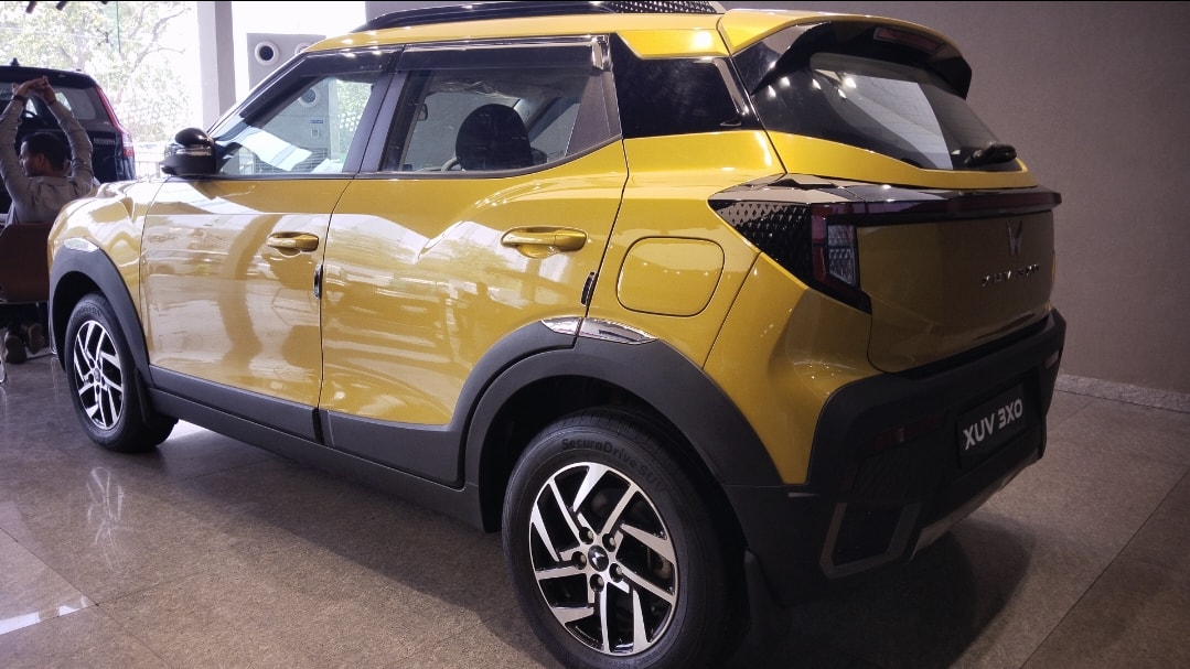 Used 2024 Mahindra XUV 3XO Used 2024 Mahindra XUV 3XO