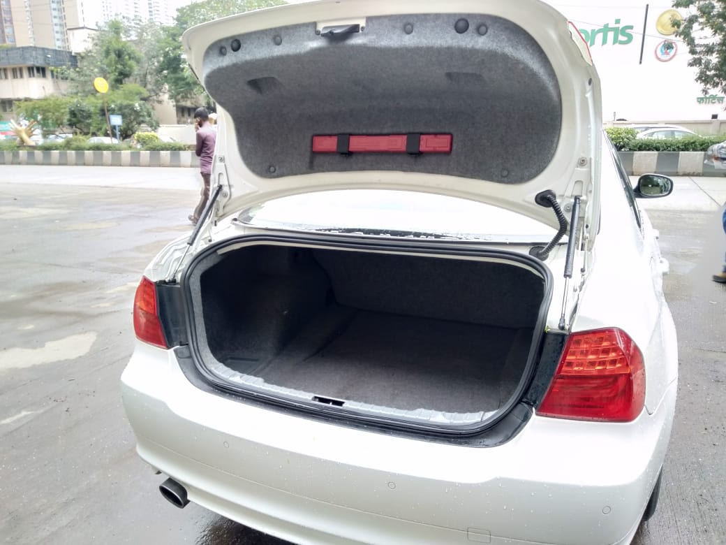 3 Series image 9 3 Series image 9