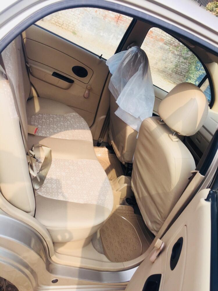 Spark image 3 Spark image 3