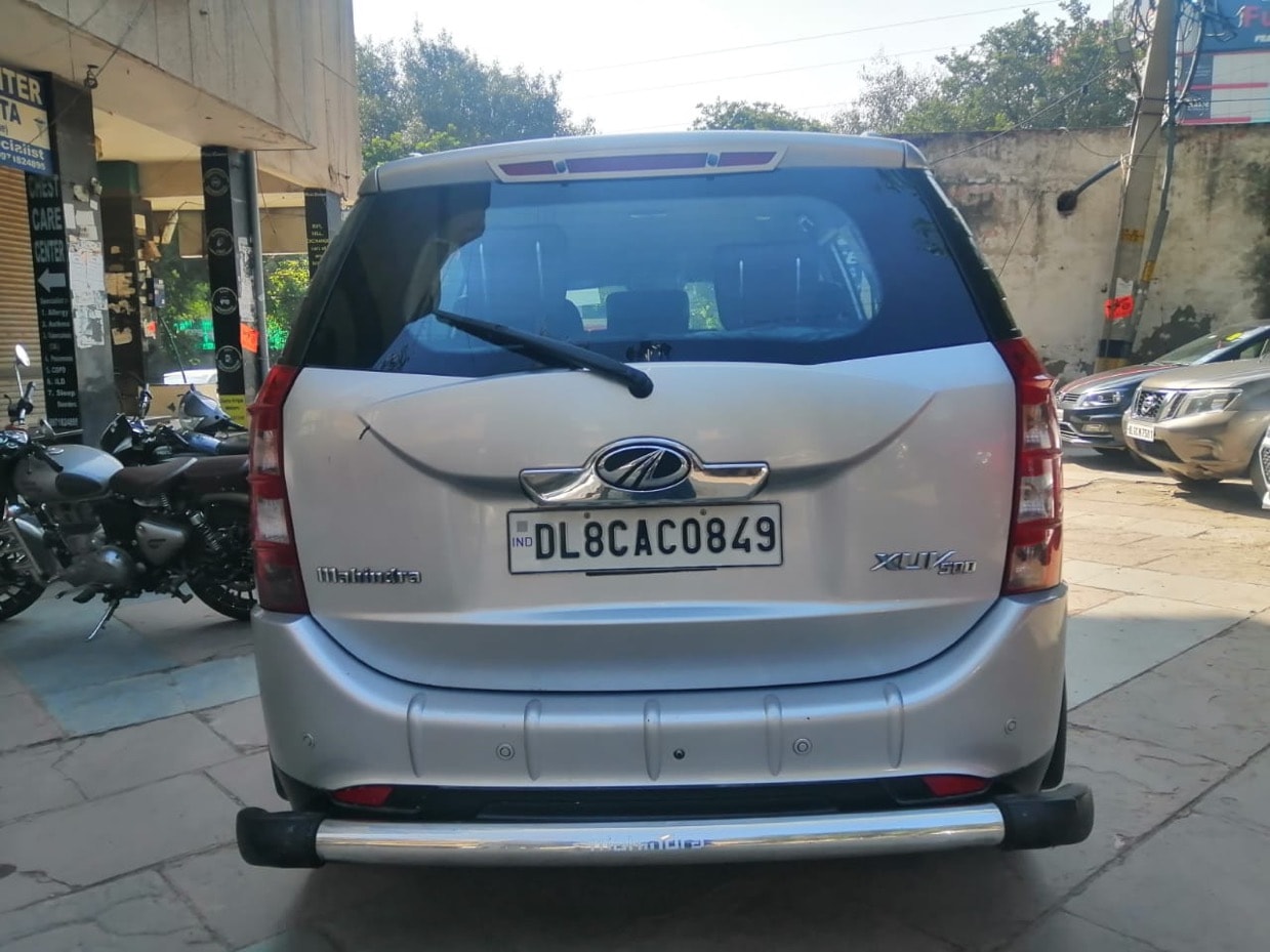 XUV500 image 11 XUV500 image 11