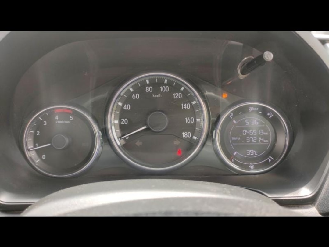 BR-V image 10 BR-V image 10