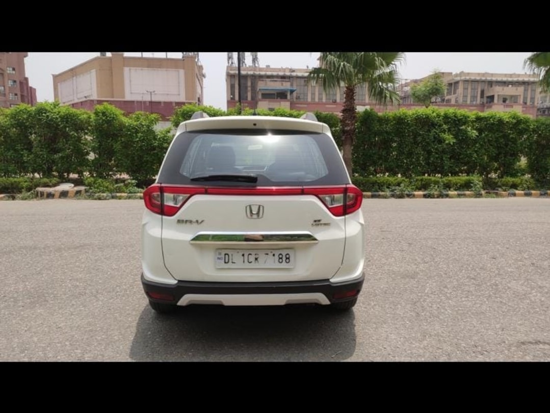 BR-V image 11 BR-V image 11