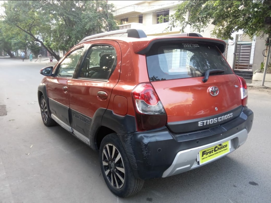 Etios Cross image 11 Etios Cross image 11