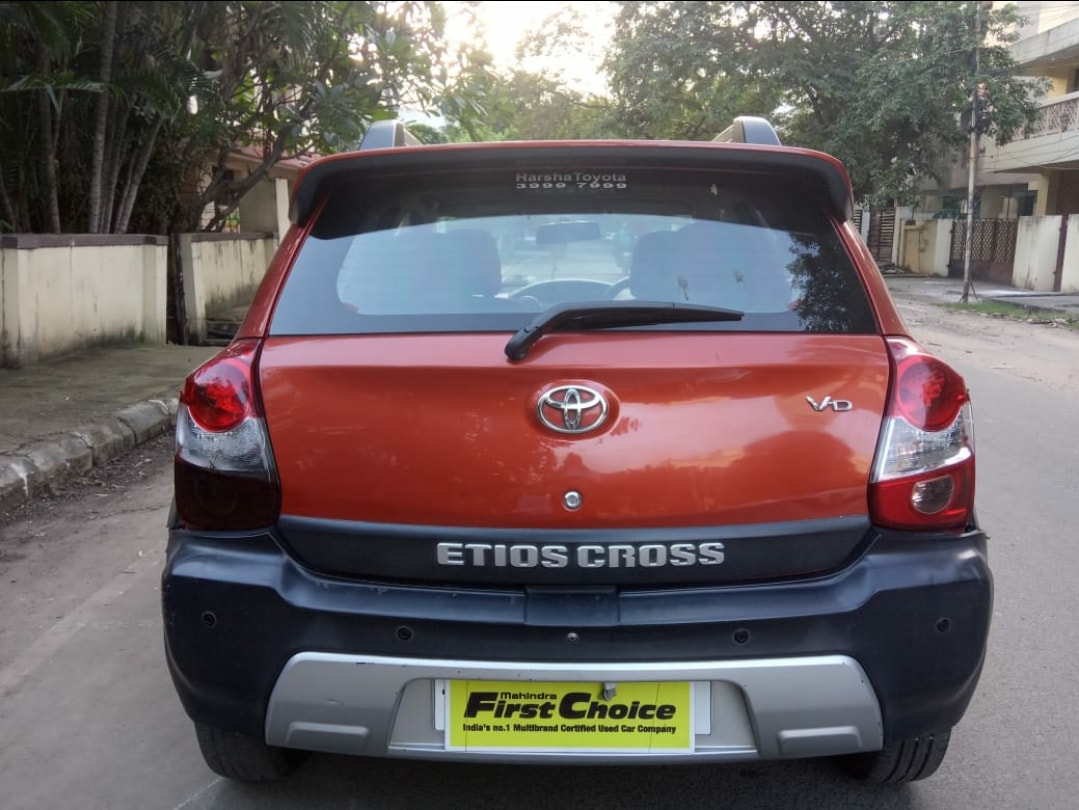 Etios Cross image 13 Etios Cross image 13