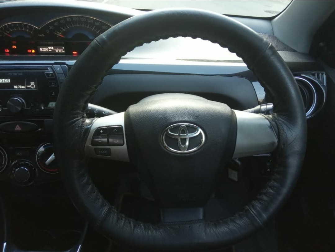 Etios Cross image 15 Etios Cross image 15