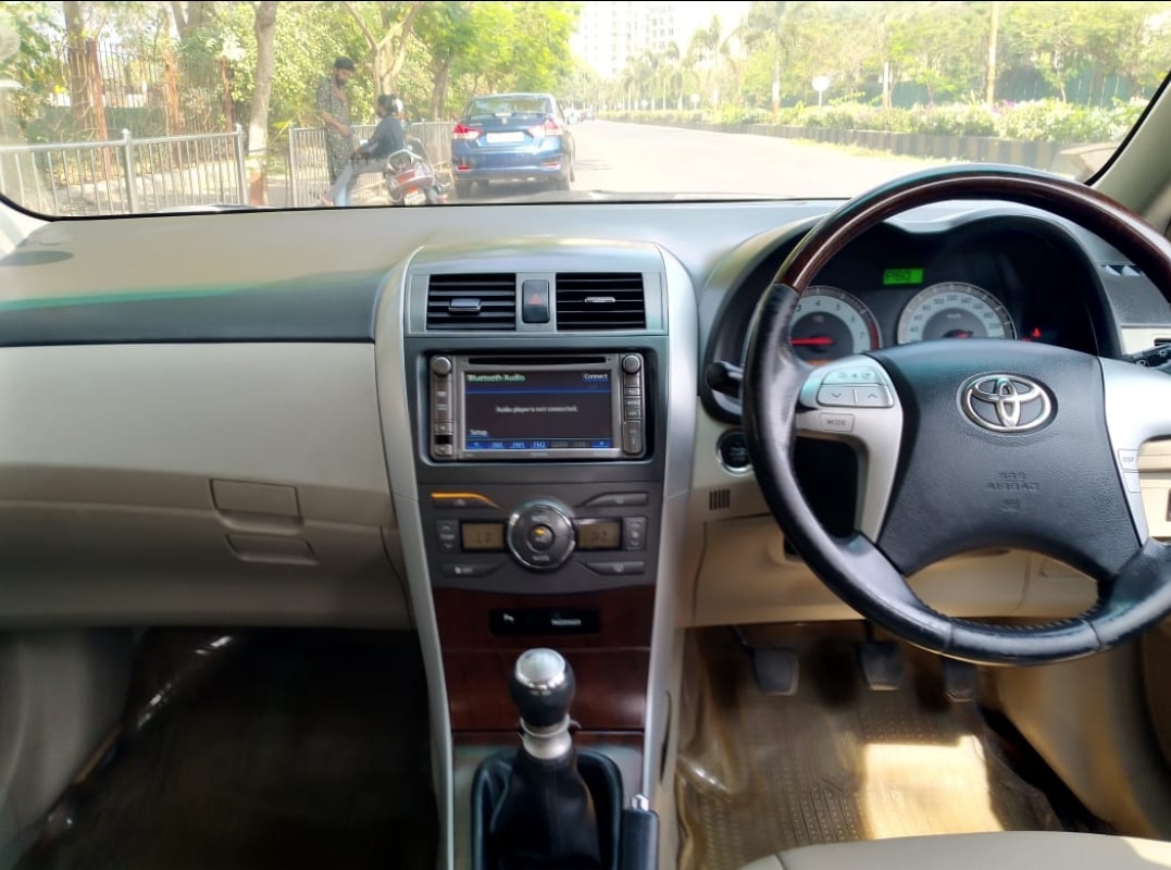 Corolla Altis image 10 Corolla Altis image 10