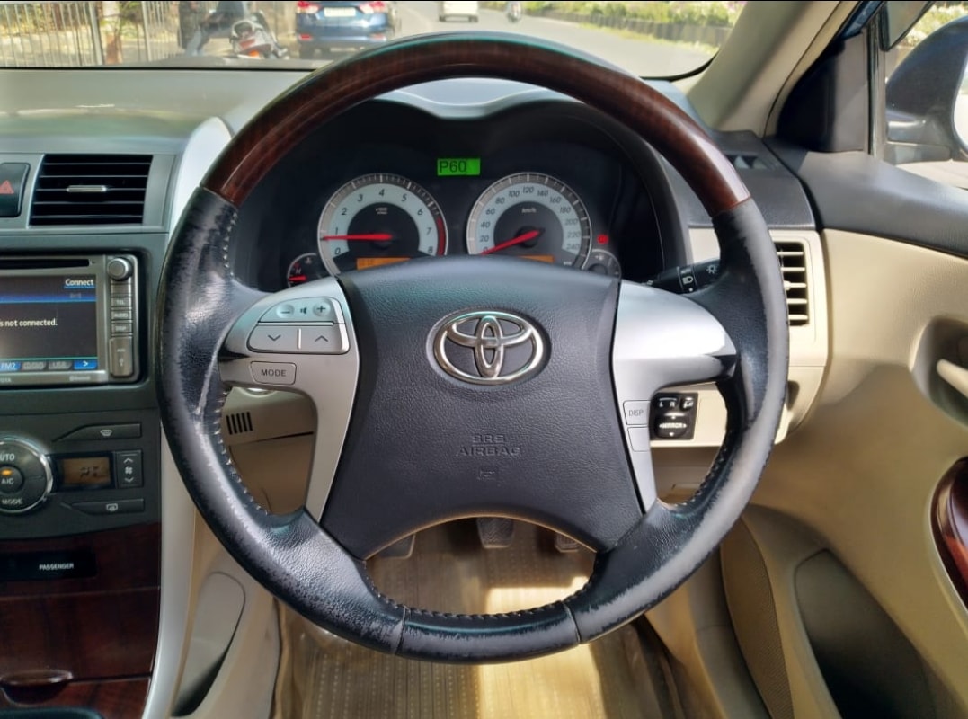 Corolla Altis image 15 Corolla Altis image 15