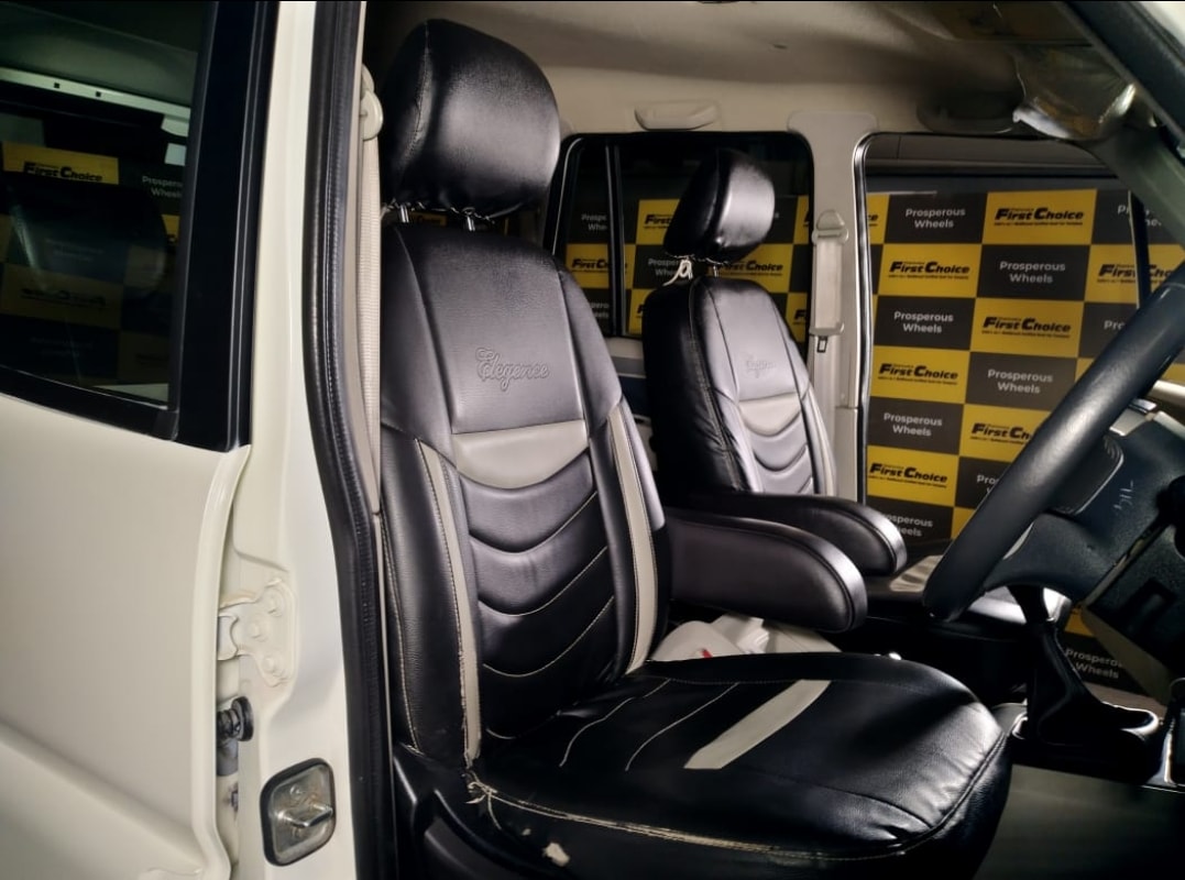 Scorpio image 3 Scorpio image 3