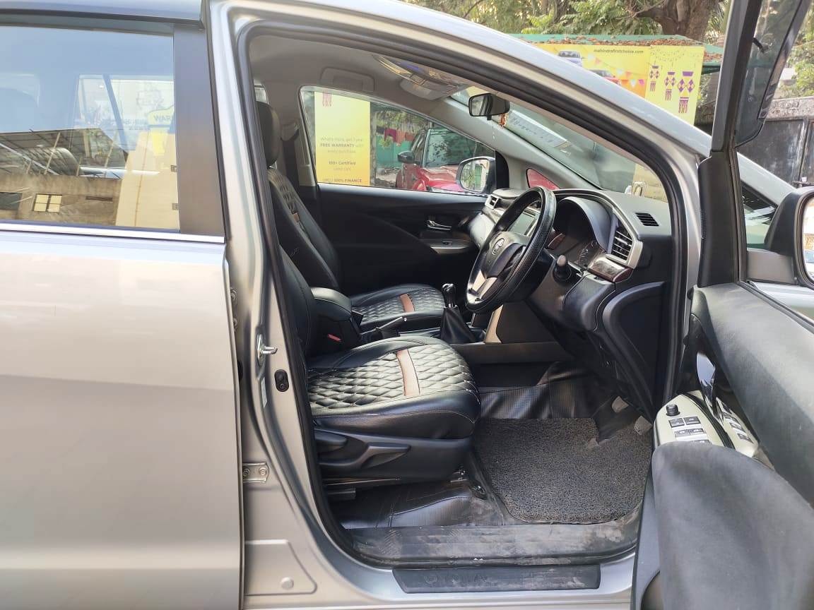 Innova Crysta image 11 Innova Crysta image 11