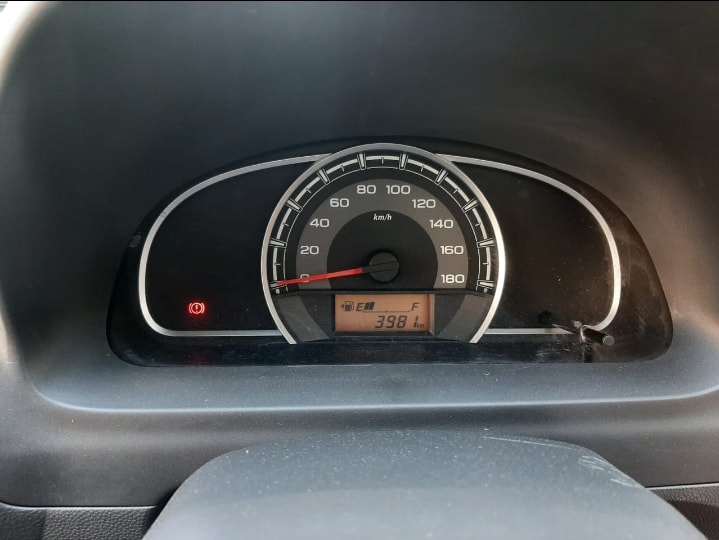 Alto 800 image 16 Alto 800 image 16