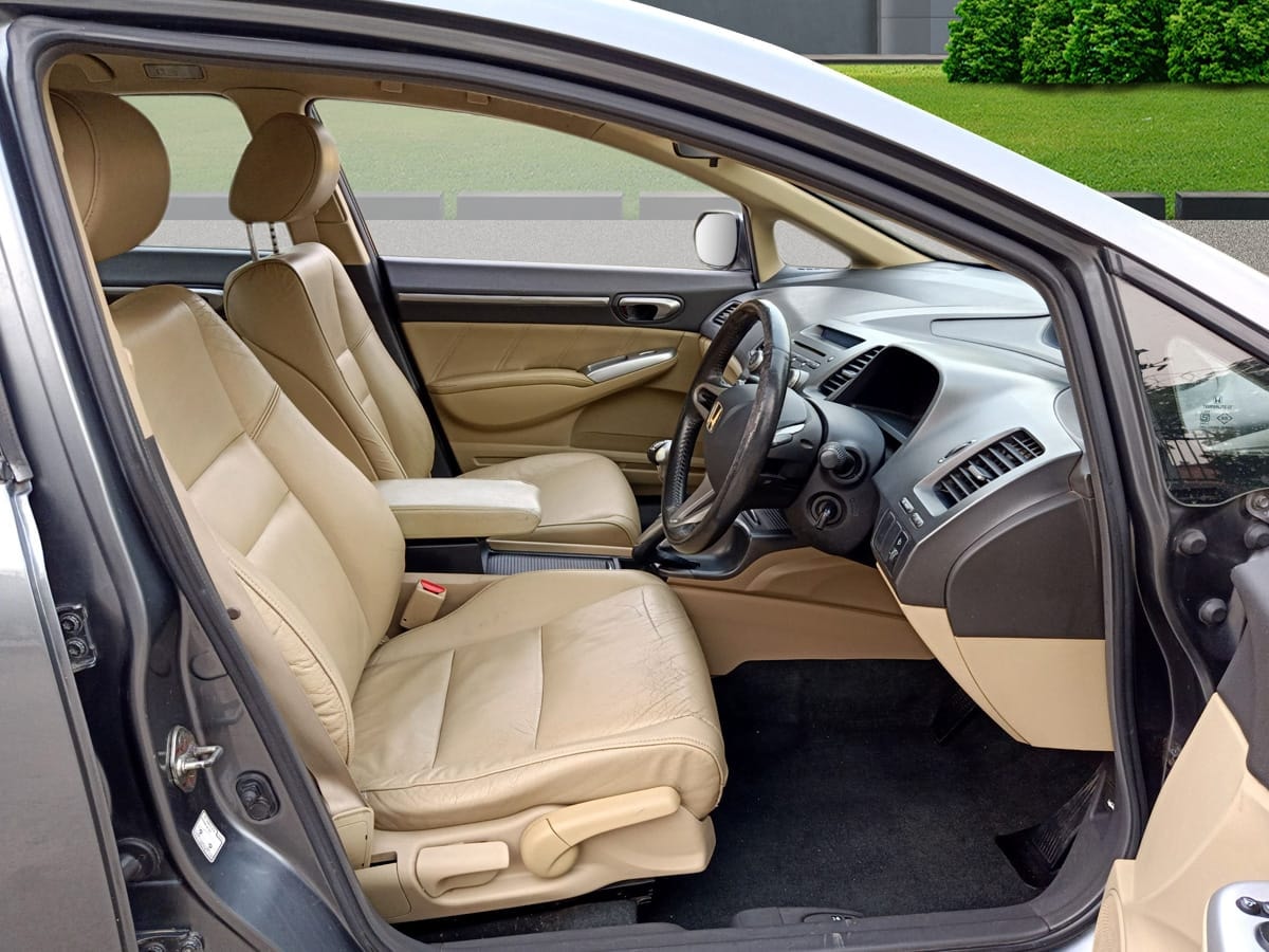 Civic image 7 Civic image 7