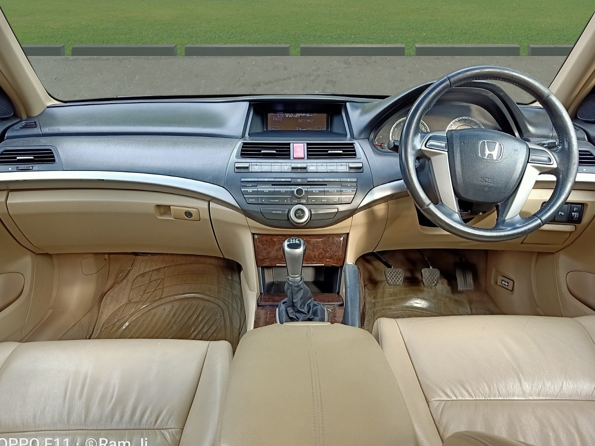 Accord image 7 Accord image 7