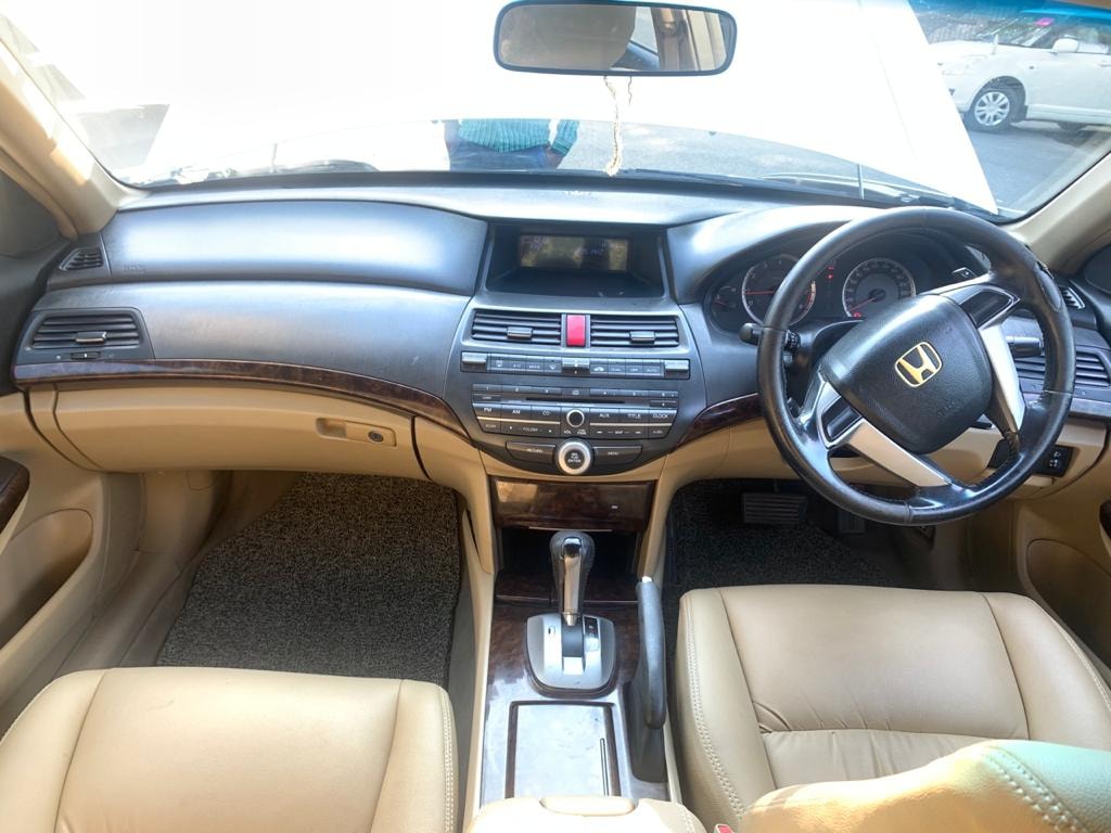 Accord image 15 Accord image 15