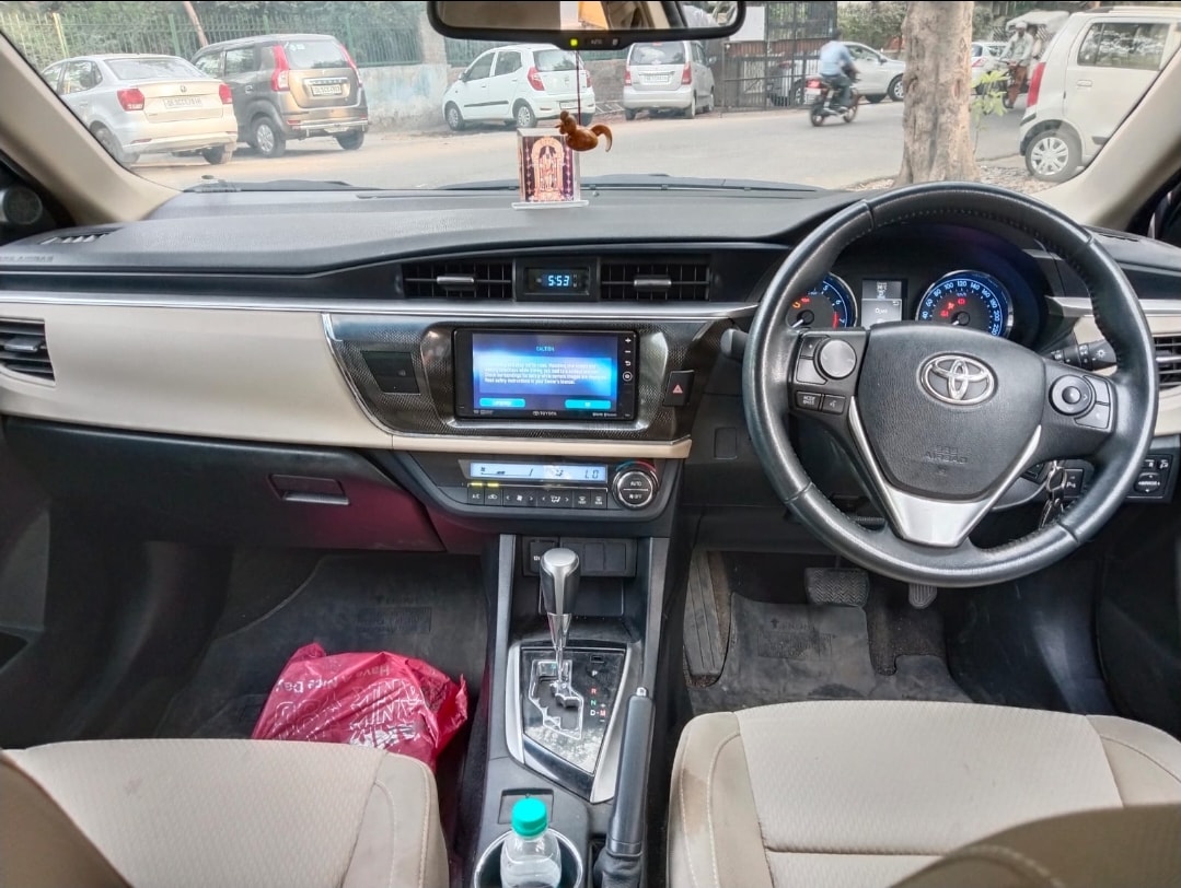 Corolla Altis image 11 Corolla Altis image 11