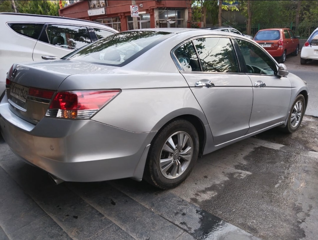 Corolla Altis image 3 Corolla Altis image 3